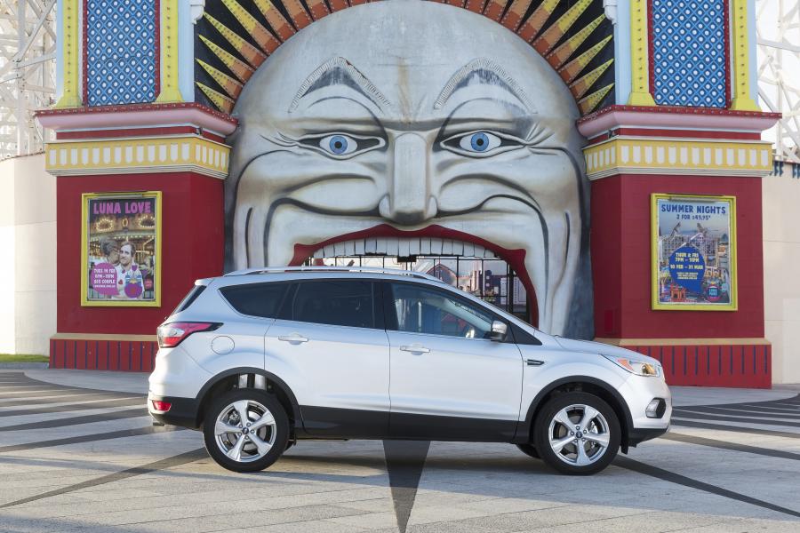  Ford Escape Trend 2016 года  (AU) (фото 43 из 44)